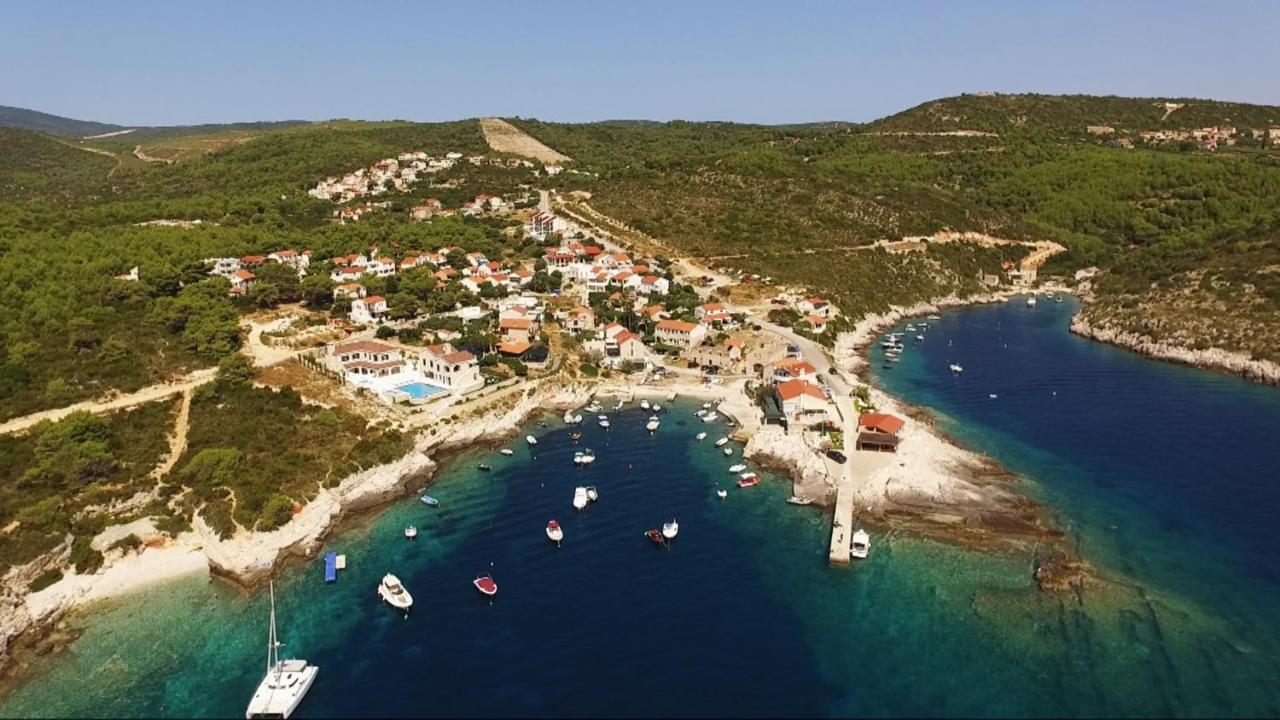 The Sea House Apartments Βις Εξωτερικό φωτογραφία
